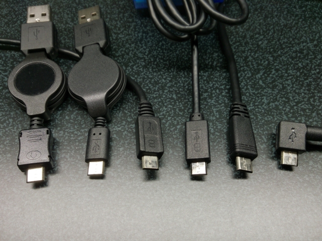 microUSB端子の違い